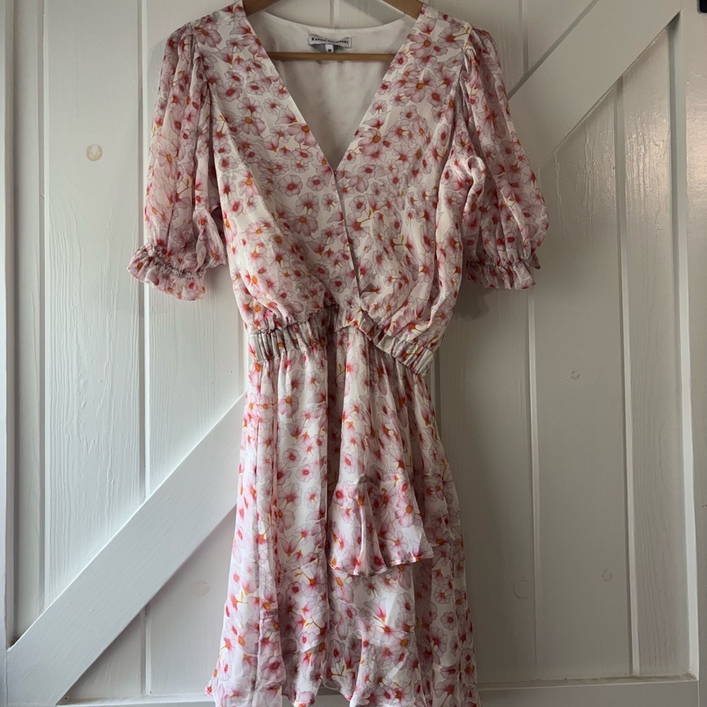 Karina Grimaldi Floral Silk V-Neck mini Dress Size Medium - Picture 3 of 10